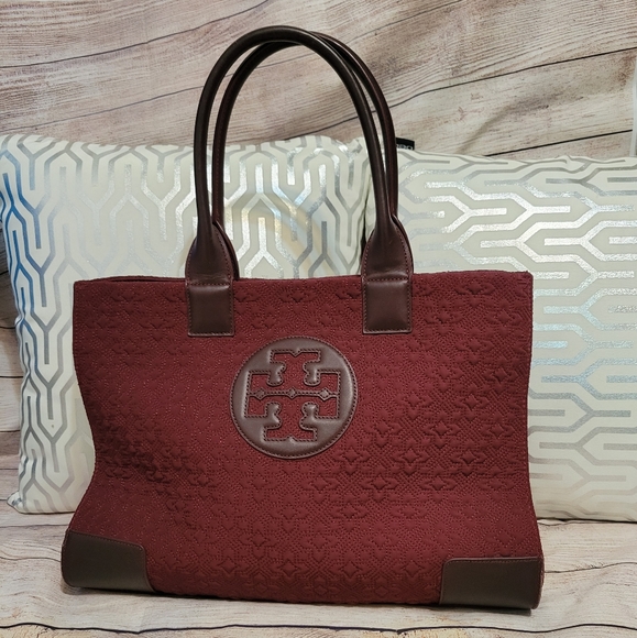 Tory Burch Handbags - Tory Burch Ella quilted tote